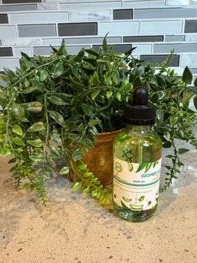 CUCUMBER ALOE BODY OIL